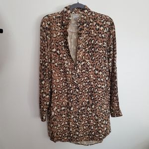 Ecote Leopard Button up Tunic Sz XS